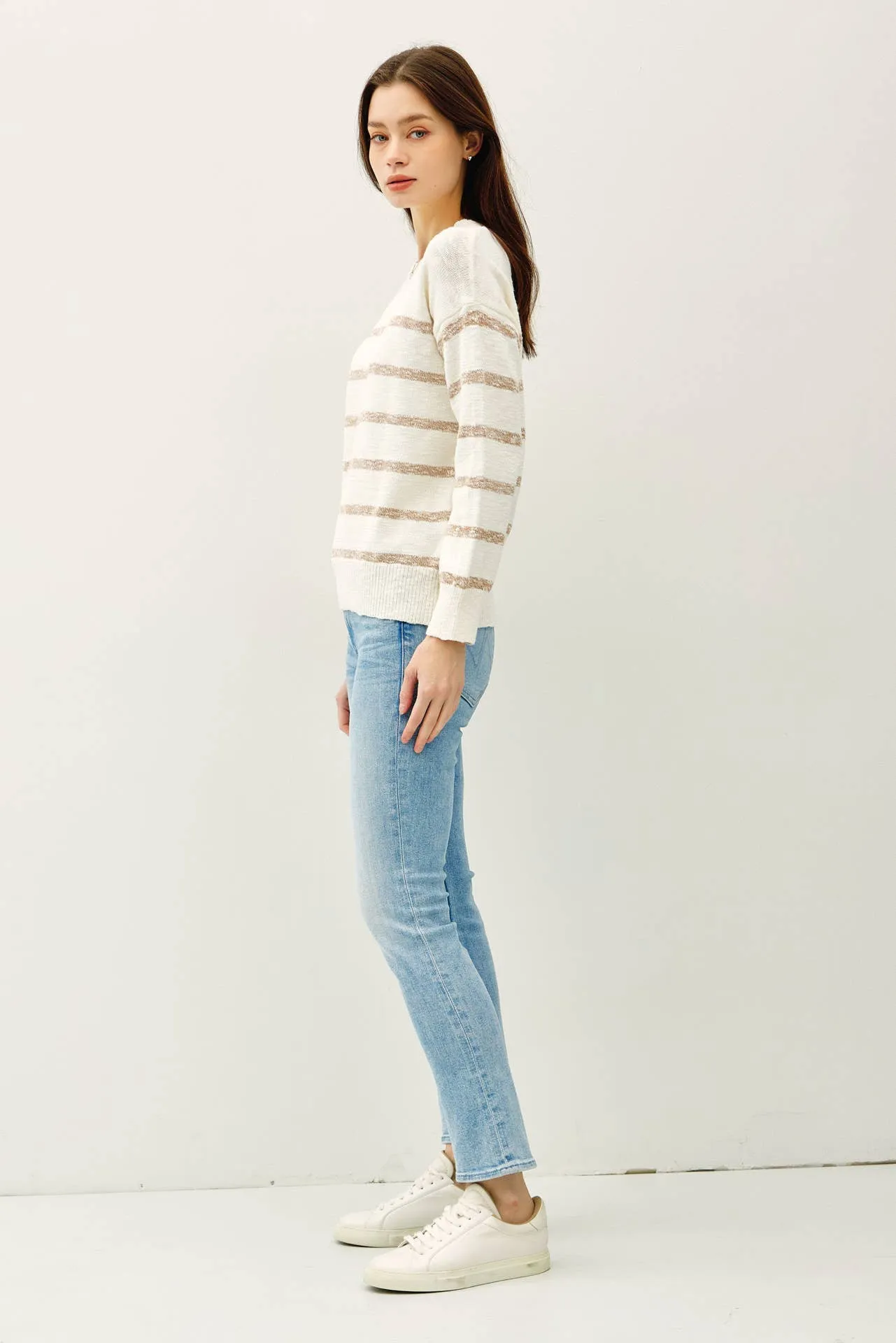 HEATHER STRIPED LONG SLEEVE SWEATER