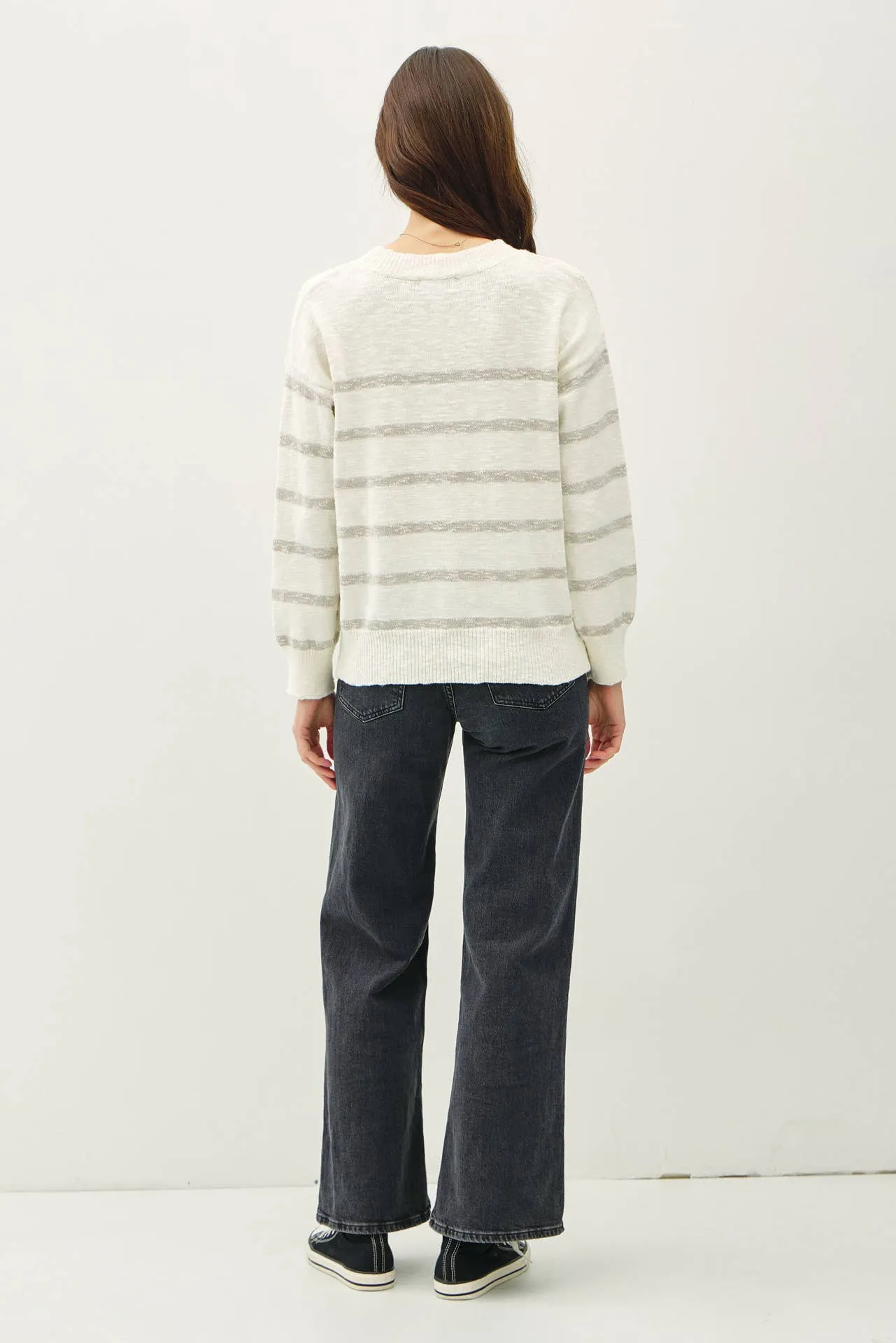 HEATHER STRIPED LONG SLEEVE SWEATER