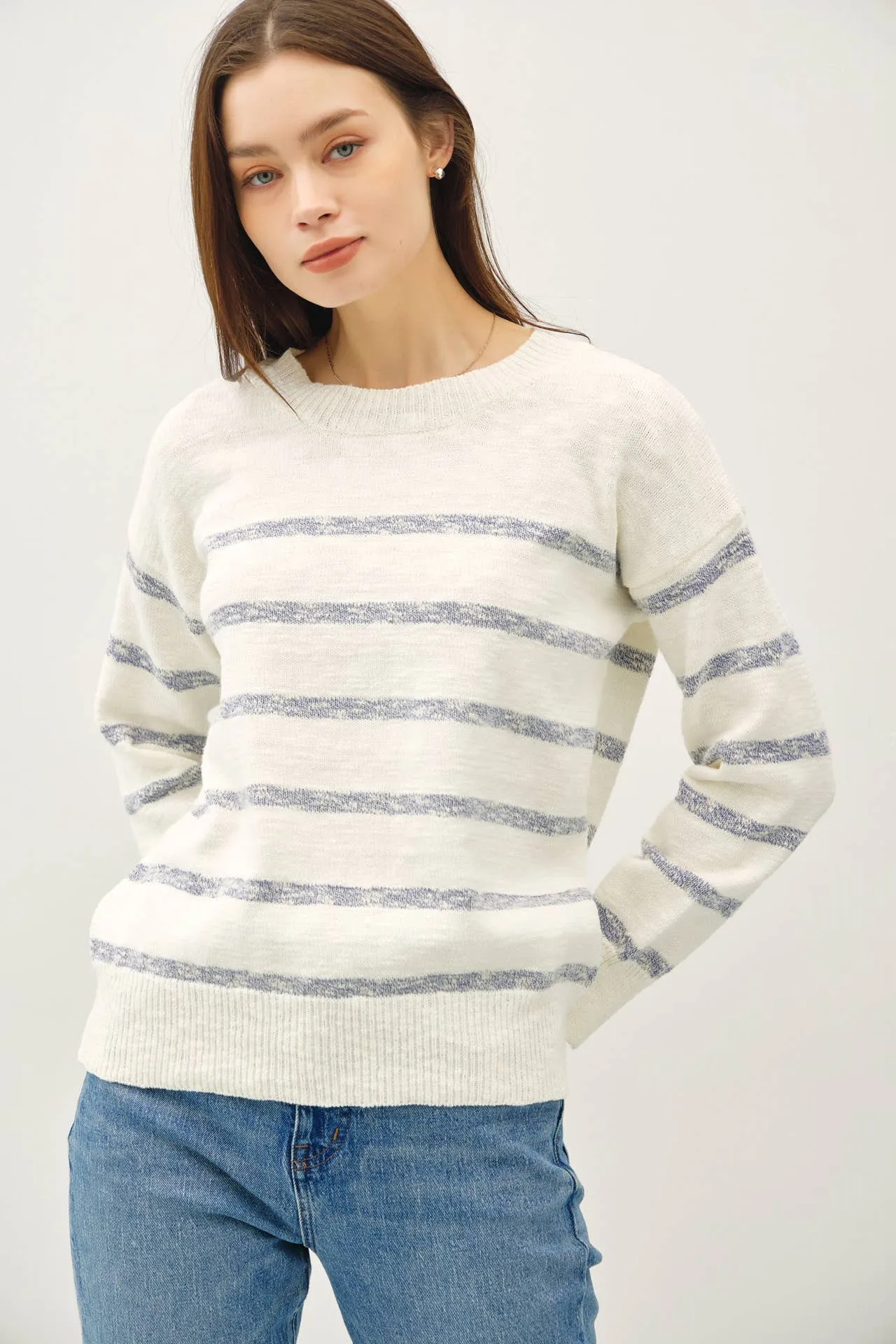 HEATHER STRIPED LONG SLEEVE SWEATER